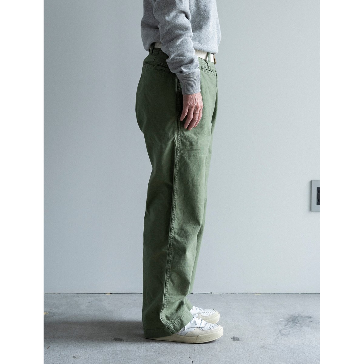 再入荷 MASTER&CO. ベルト付きチノパンツ/olive | ANOUCK