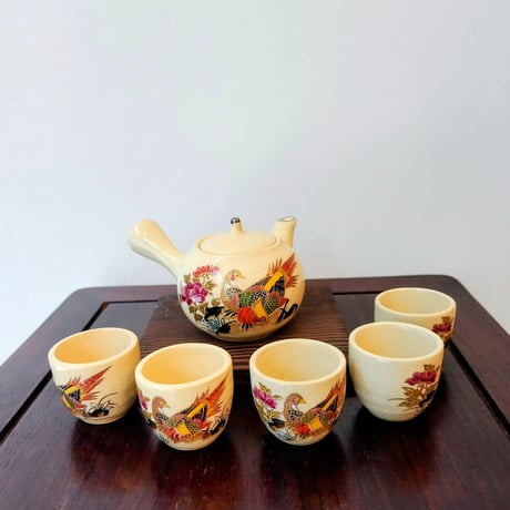 九谷焼　春仙窯　ミニ茶器セット
