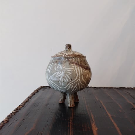 香炉