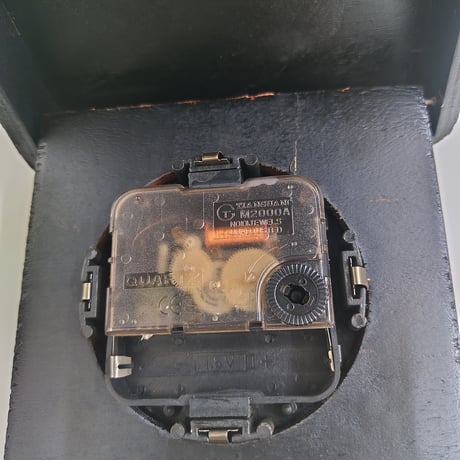 木製箱型置き時計