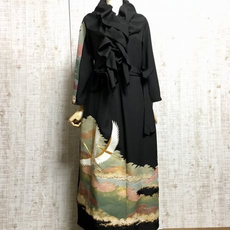 Ｊ様オーダー＊作家物＊金彩・雲取に抽象松・朱鷺模様刺繍正絹黒留袖ワンピースＭ～Ｌ＆ギャザーストール