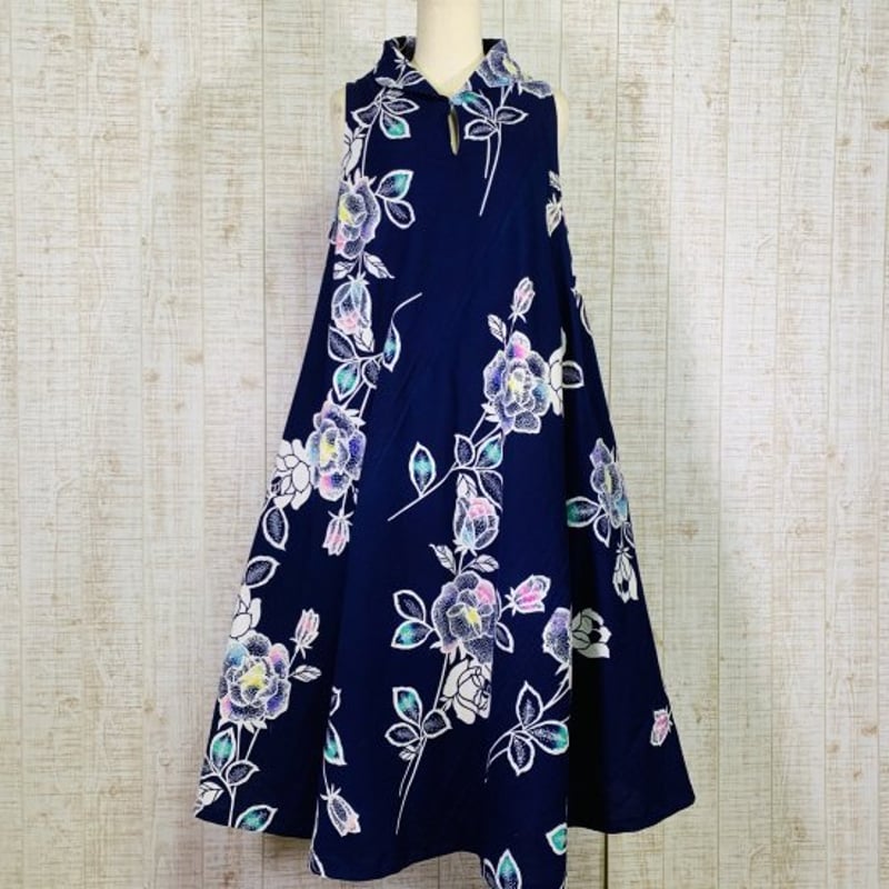 着物リメイク✤テントラインワンピース大島紬正絹✤ノースリーブ花柄✤M〜L 大島紬リメイクワンピーステントラインワンピースM〜L ノースリーブ