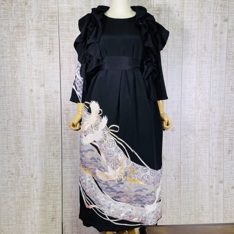 群鶴に松竹梅亀甲模様刺繍正絹黒留袖ワンピースＬ～ＬＬ＆ギャザーストール