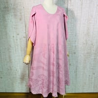 持ち込みオーダー＊膨れ織り色無地訪問着テントライン＆花びら袖ワンピＬＬ～３L