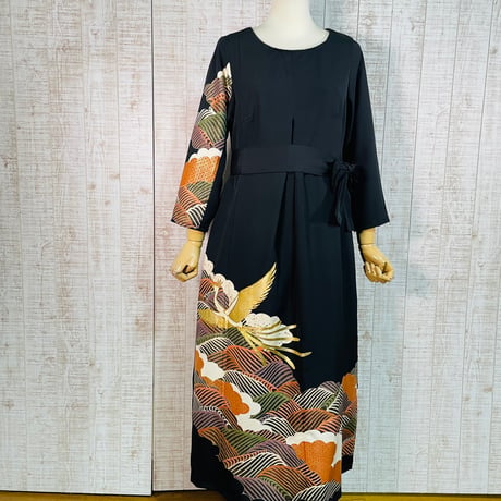 作家物＊鳳凰＆波模様刺繍正絹黒留袖ワンピースＬ～ＬＬ＆ギャザーストール