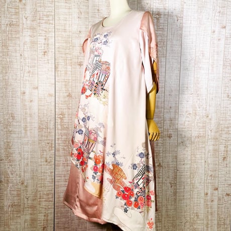 持ち込み＊正絹綸子訪問着＆色留袖で花びら袖♪覆い布付き裏地付きワンピースＭ～Ｌ