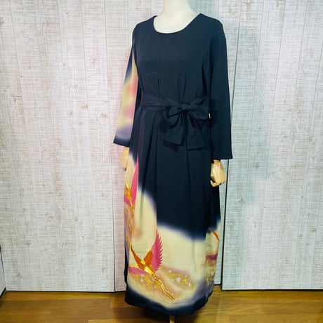 金彩鶴模様刺繍正絹黒留袖ワンピースＬ～ＬＬ＆ギャザーストール