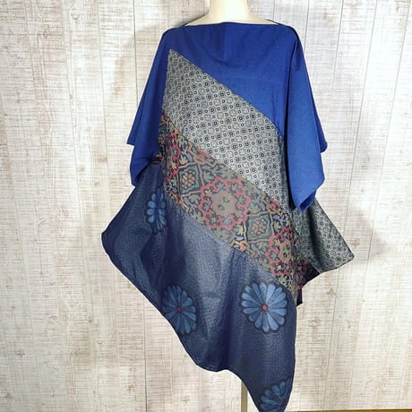 藍染め＆正絹３種類大島紬で裾変形チュニックＭ～Ｌ＊重ね着コーデ