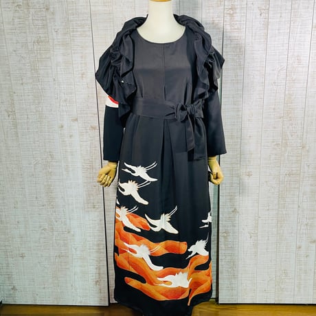 作家物＊夕焼けに群鶴刺繍正絹黒留袖ワンピースＭ～Ｌ＆ギャザーストール