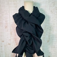着物リメイク＊紋無し＊正絹縮緬黒留袖ふわふわ＆ひらひらギャザーストール
