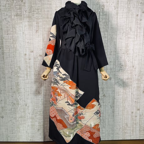 菱形道長取・亀甲松竹菊刺繍正絹黒留袖ワンピースＬ～ＬＬ＆ギャザーストール