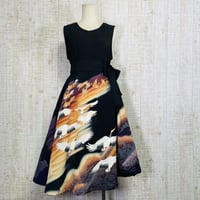 作家物＊手描き友禅群鶴に森林模様正絹黒留袖＆綸子テントラインワンピースＭ～Ｌ