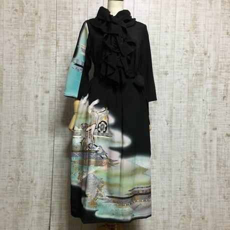 着物リメイク黒留袖ロングワンピースM〜L菊オレンジG-SHOCK GA-1100-2AJF