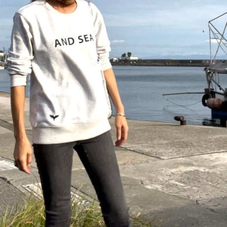 AND SEA ホエール(裾)ライトトレーナー