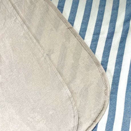 ロゴ入りロングシャツ