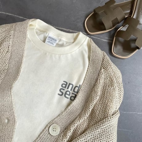 and sea 半袖Tシャツ