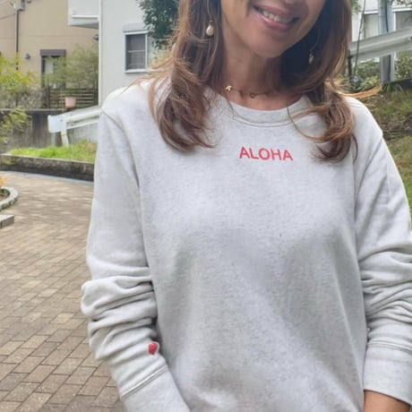 REDロゴALOHA♡ライトトレーナー