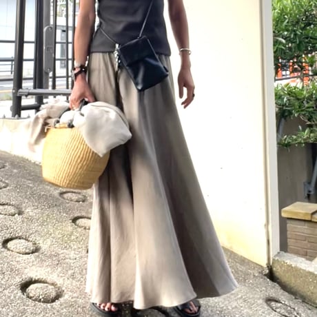 マキシスカート