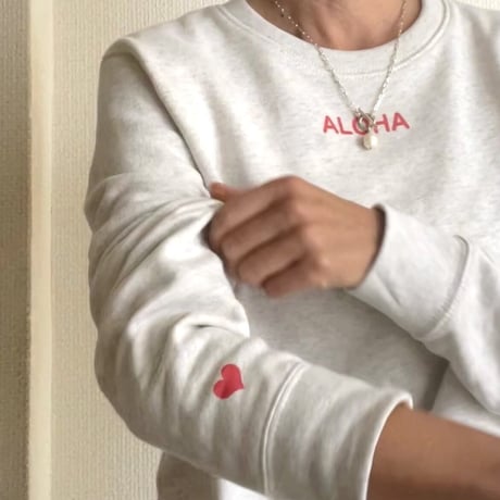 REDロゴALOHA♡ライトトレーナー