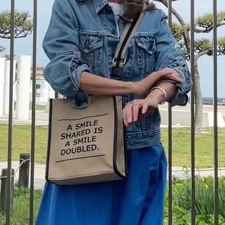 SMILEYリネントート　ストラップ付き