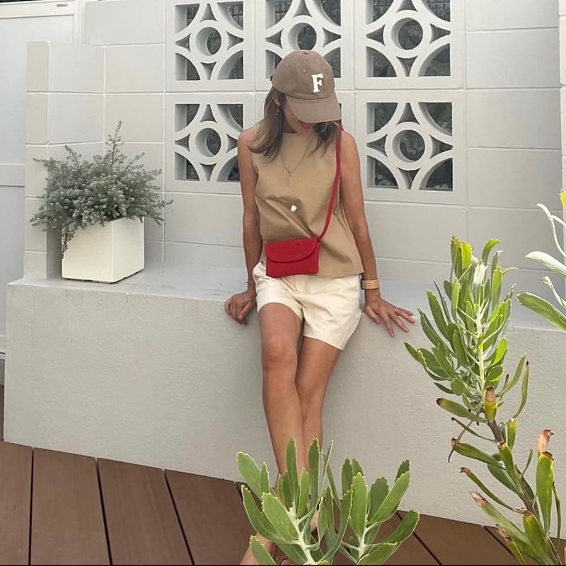 赤 スエード ショルダーバッグ ショルダーバッグ バッグ 「M2SUQARED/エムツースクエア」ポケット