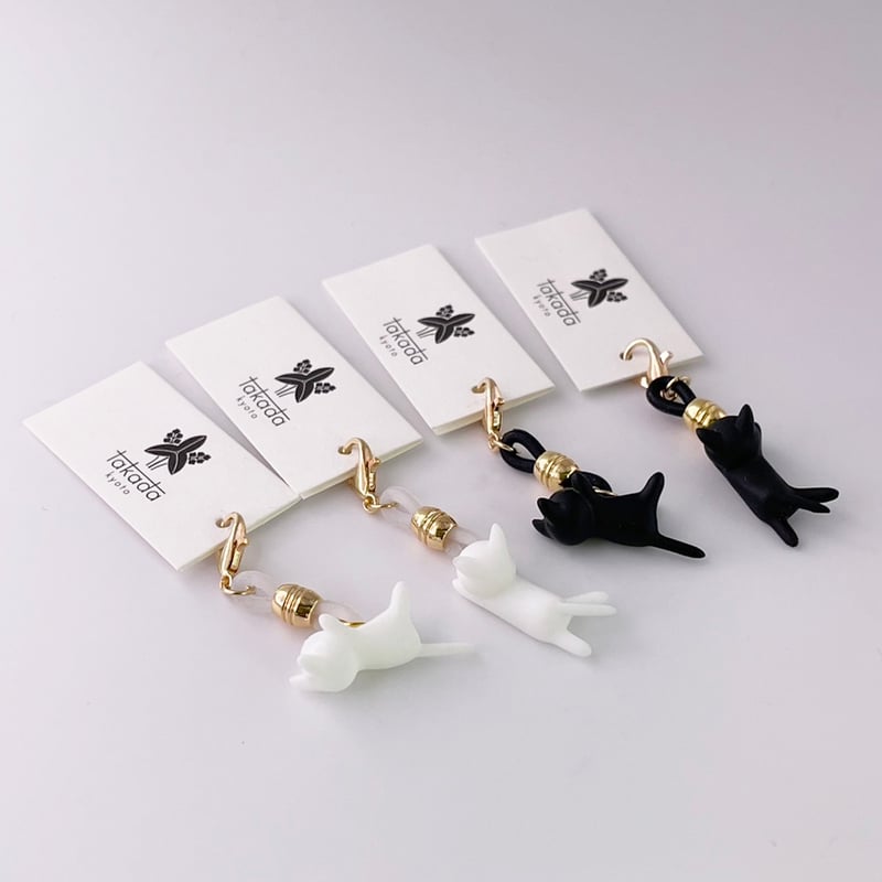 猫チャーム 戯れ猫 メガネチャーム マスクチャーム 黒猫 白猫