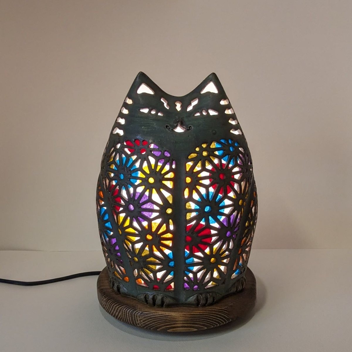 陶器 猫の置物 ランプ 猫 ネコ ねこ 置物 置き物 おしゃれ アンティーク 雑貨 オブジェ