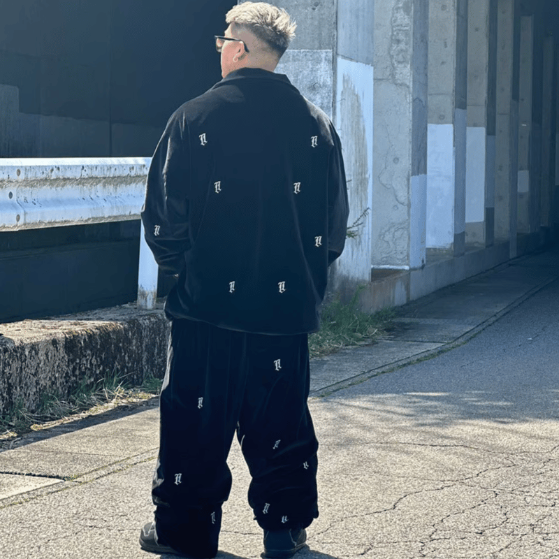 24-25【Libelice】スノーウェア ベロアセットアップ 銀刺繍 ブラック 24-25【Libelice】スノーウェア ベロアセットアップ 銀刺繍 ブラック