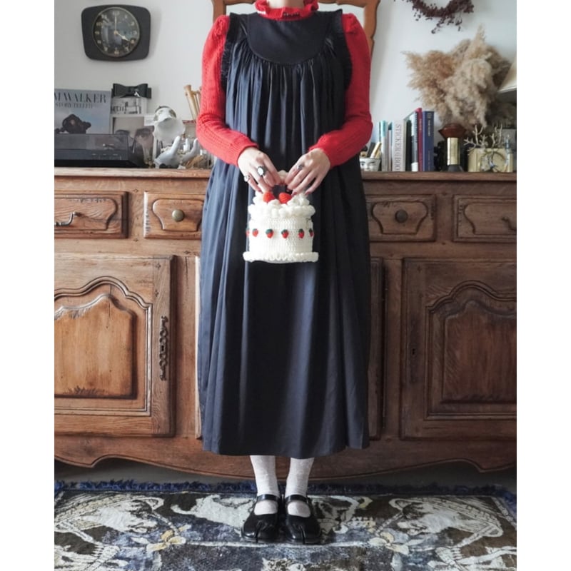 épine ワンピース black epine（エピヌ）の「lace collar gather tiered onepiece