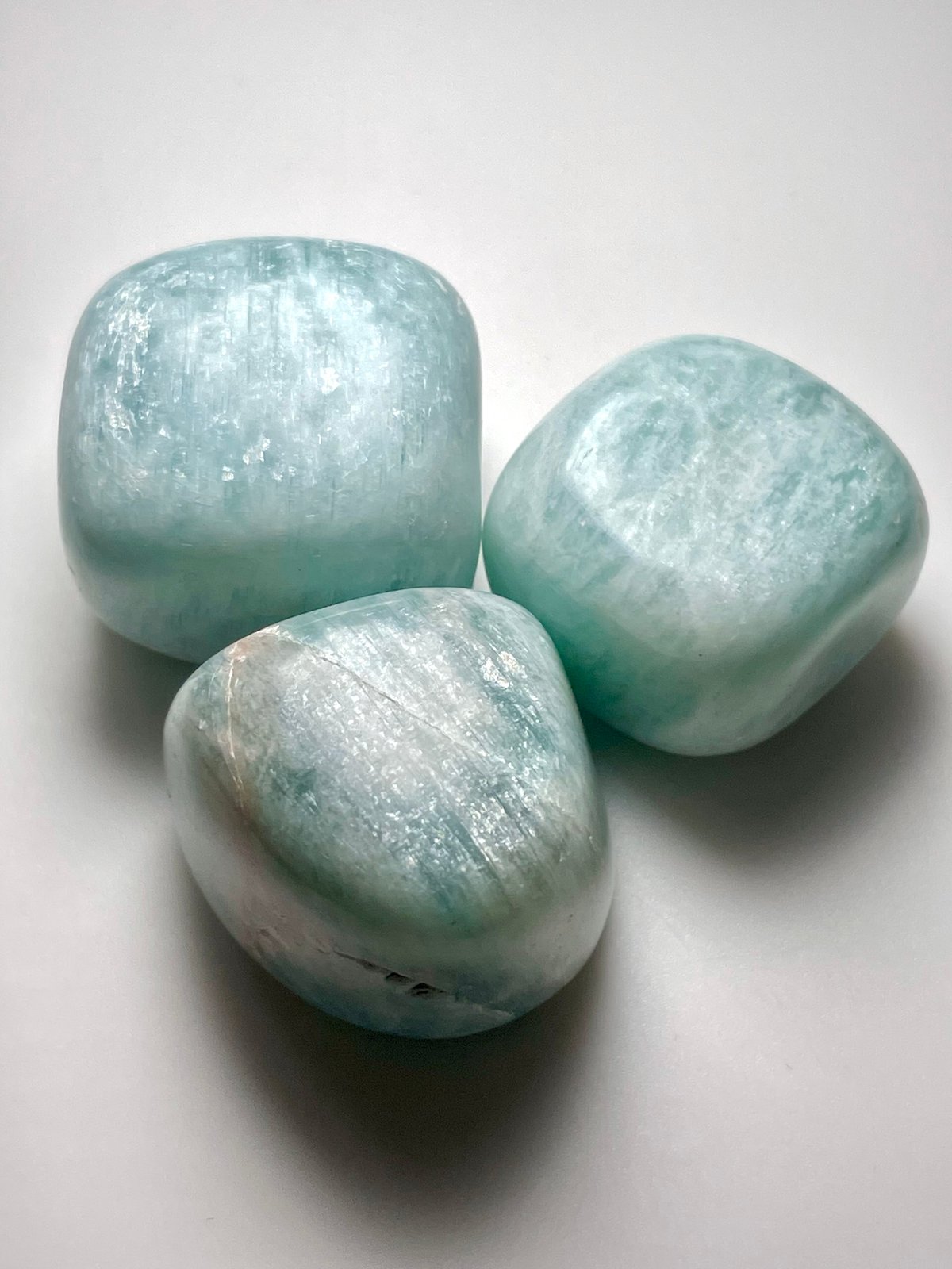 神様から教わった「希望」の石　小さいかわいいアマゾナイトたん！明るくなれるかも！ 希望の石】アマゾンナイト | hitoritabi