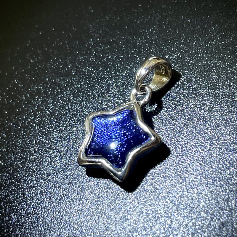 ギベオン隕石☆ペンダントヘッド 惜しかっ ギベオン隕石☆ペンダントヘッド 惜しかっ