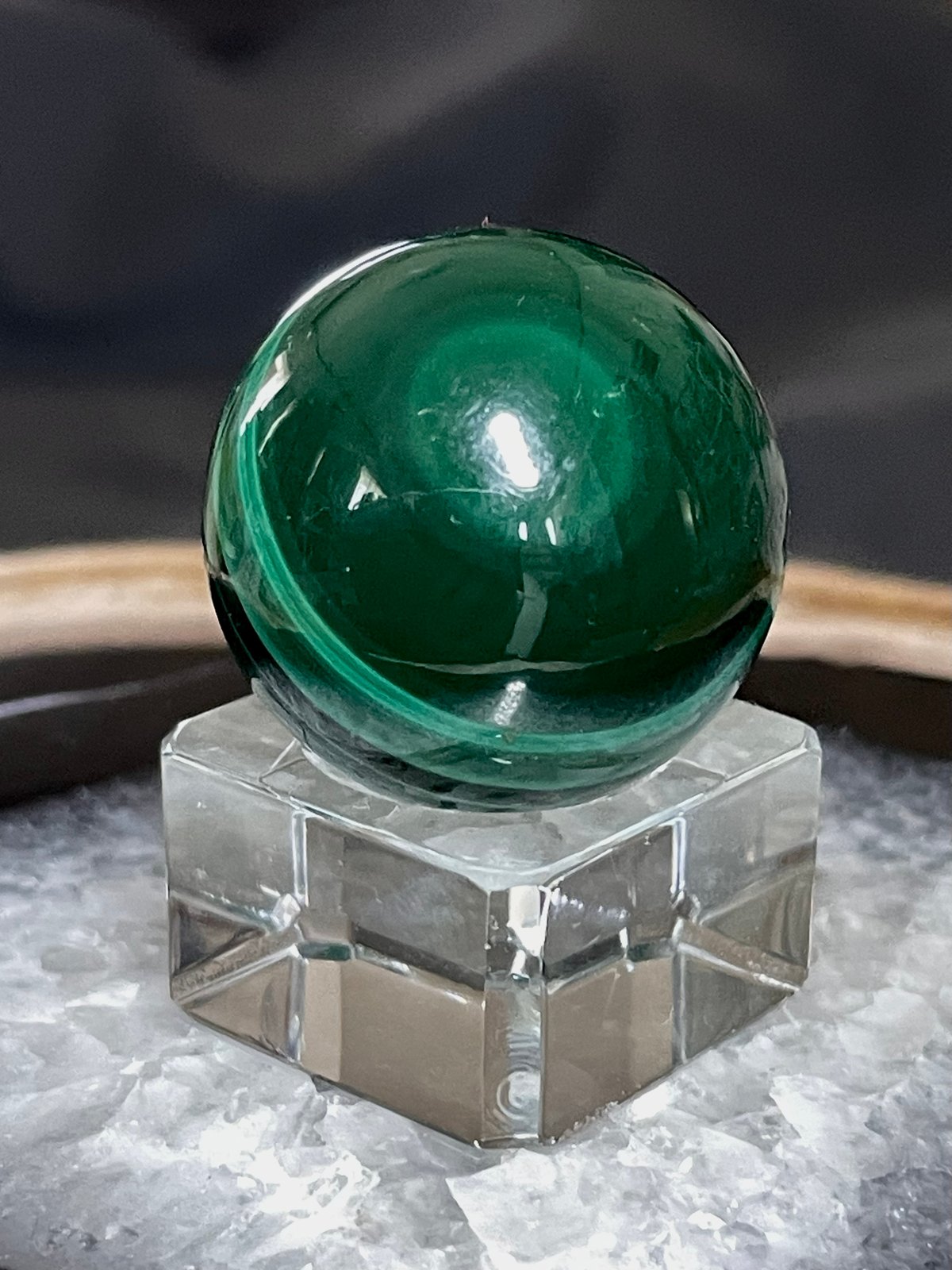 【一点物】大きめ マラカイト 孔雀石　スフィア 丸玉 ✩.*˚天然石×インテリア fit=scale-down,w=1200