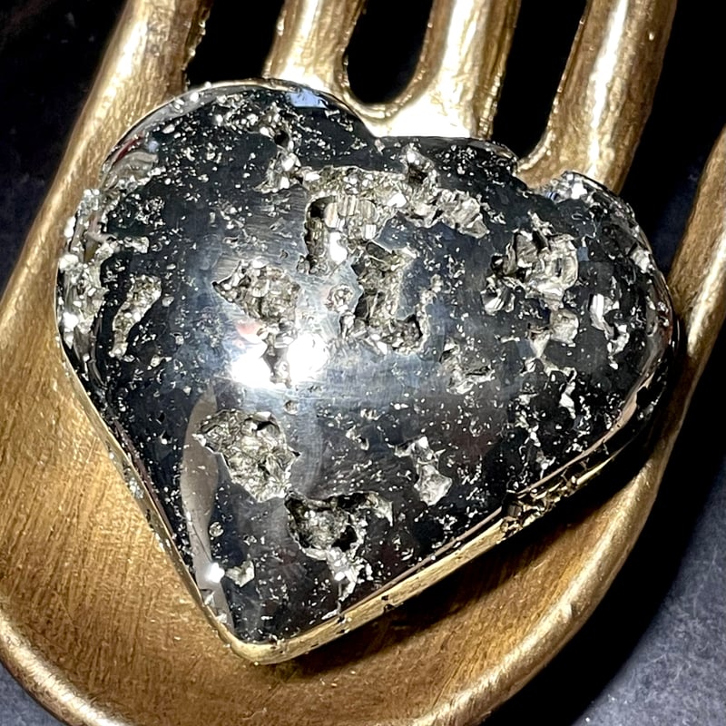パイライト【黄鉄鉱】ハート型◇パーム◇天然石◇パワーストーン