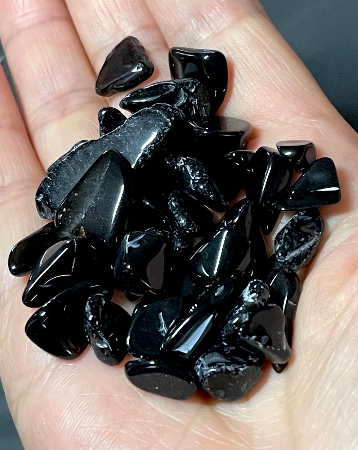 1月16日限定値下げ超特大モリオン天然石 高品質AAA☆モリオン【黒水晶】さざれ◇大粒◇100g◇天然石
