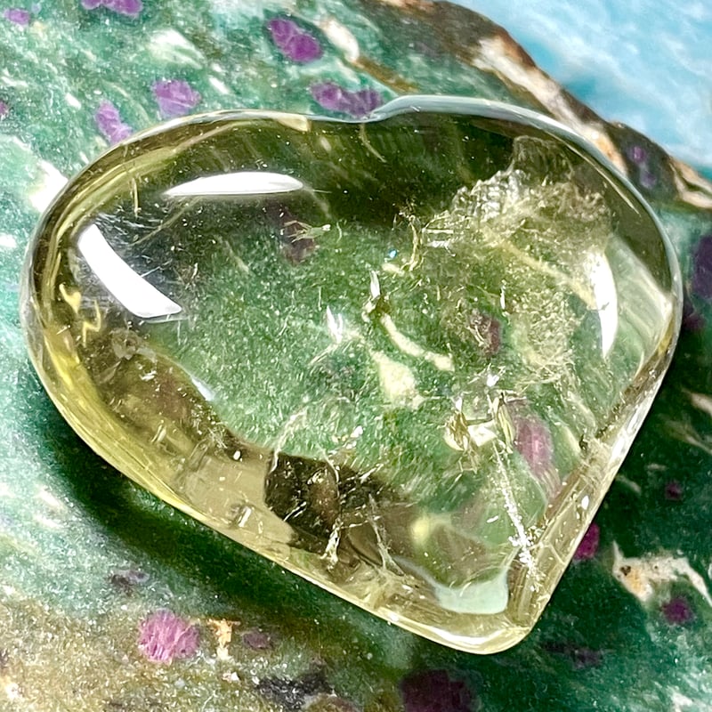 シトリン【黄水晶】ハート型◇パーム◇天然石◇パワーストーン