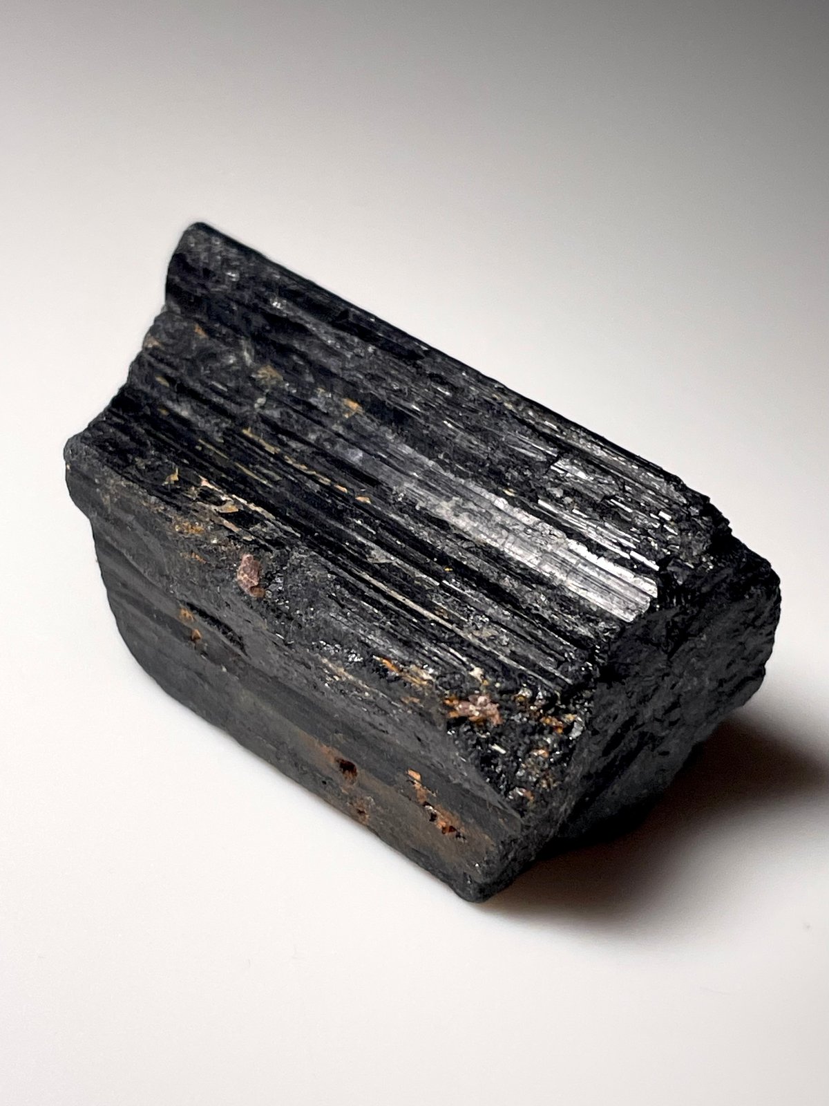 超特価！強力パワー！ブラックトルマリン原石2.7kg ーt532 ブラックトルマリン【電気石】原石◇鉱物◇美容・健康運◇天然石