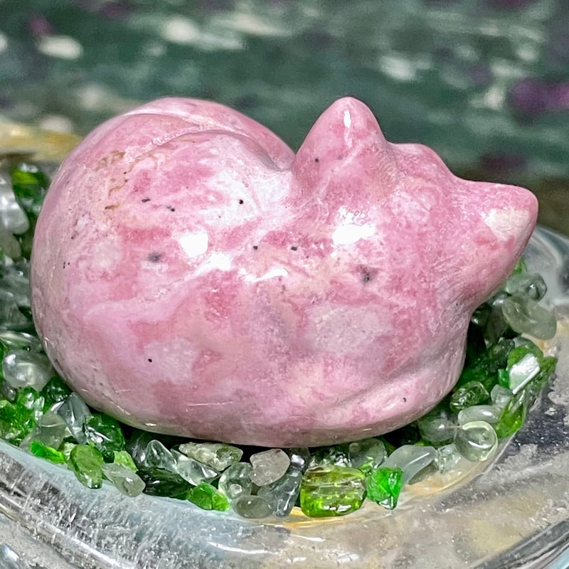 ロードナイト【薔薇輝石】眠り猫◇置物◇天然石◇パワーストーン