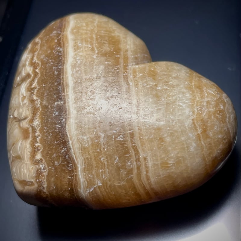 チョコレートカルサイト】ハート型◇パーム◇天然石◇パワーストーン