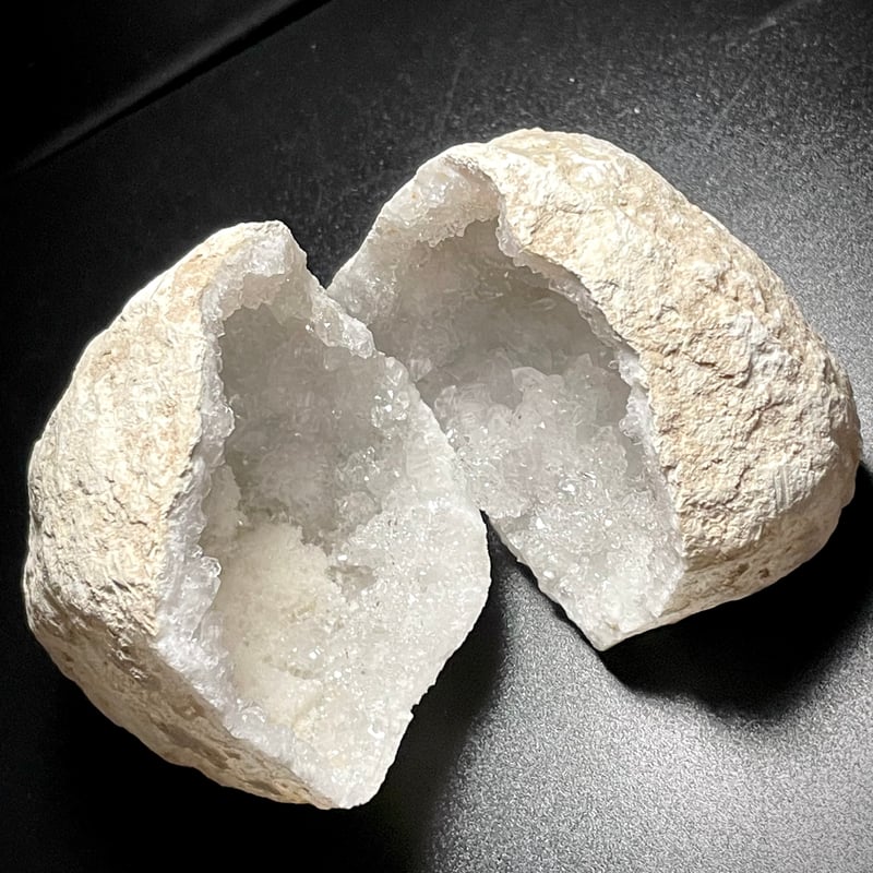 水晶【モロッコ産】ジオード【晶洞】クラスター◇原石◇ペアタイプ