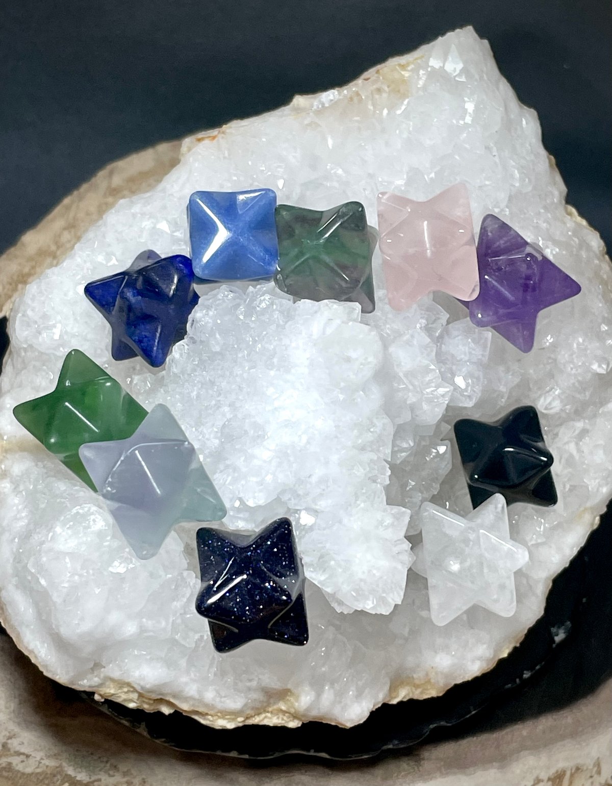 アステロイド　マカバスター　ブルーアベチュリン　天然石　置物 アステロイド マカバスター ブルーアベチュリン 天然石 置物 ア