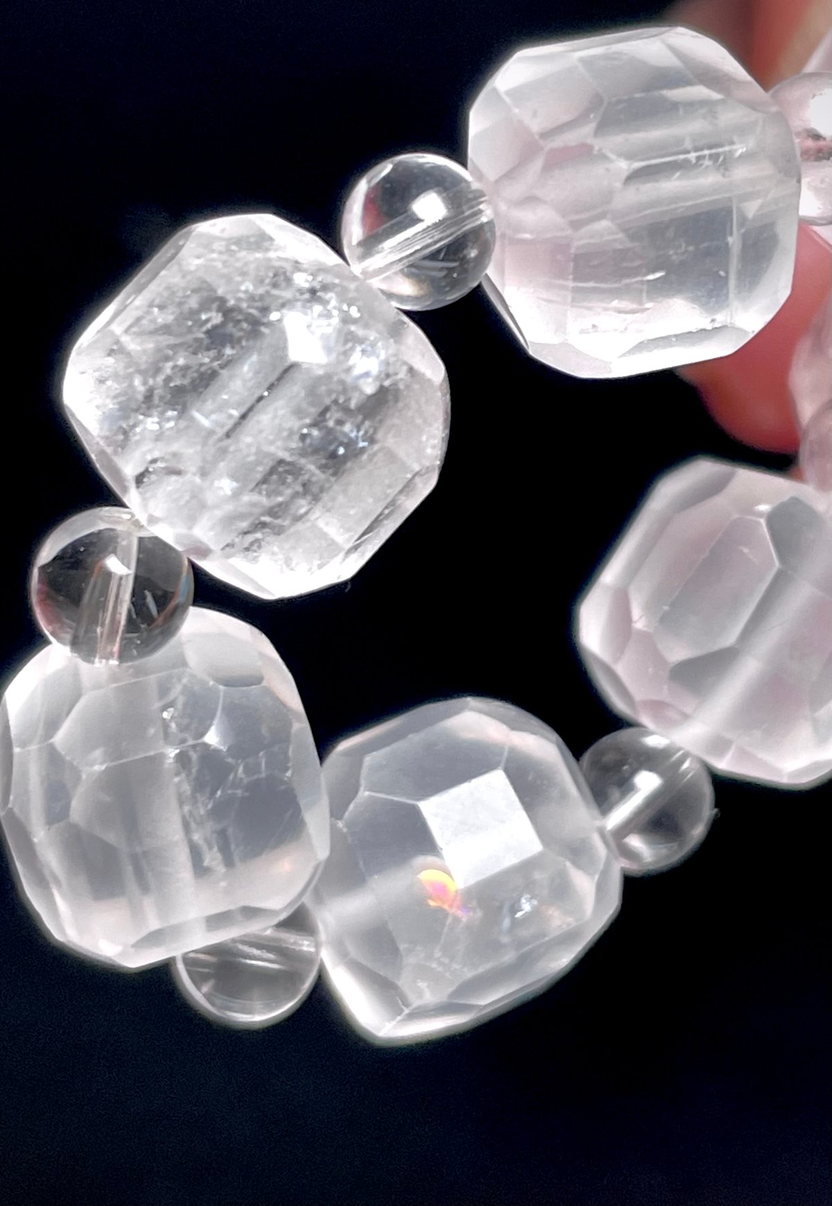 天然石フロスト水晶キューブ巻きピアス 天然石フロスト水晶キューブ巻きピアス