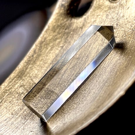 水晶【ヒマラヤ山脈・マニカラン産】ミニタワー◆六角柱ポイント◆天然石◆パワーストーン