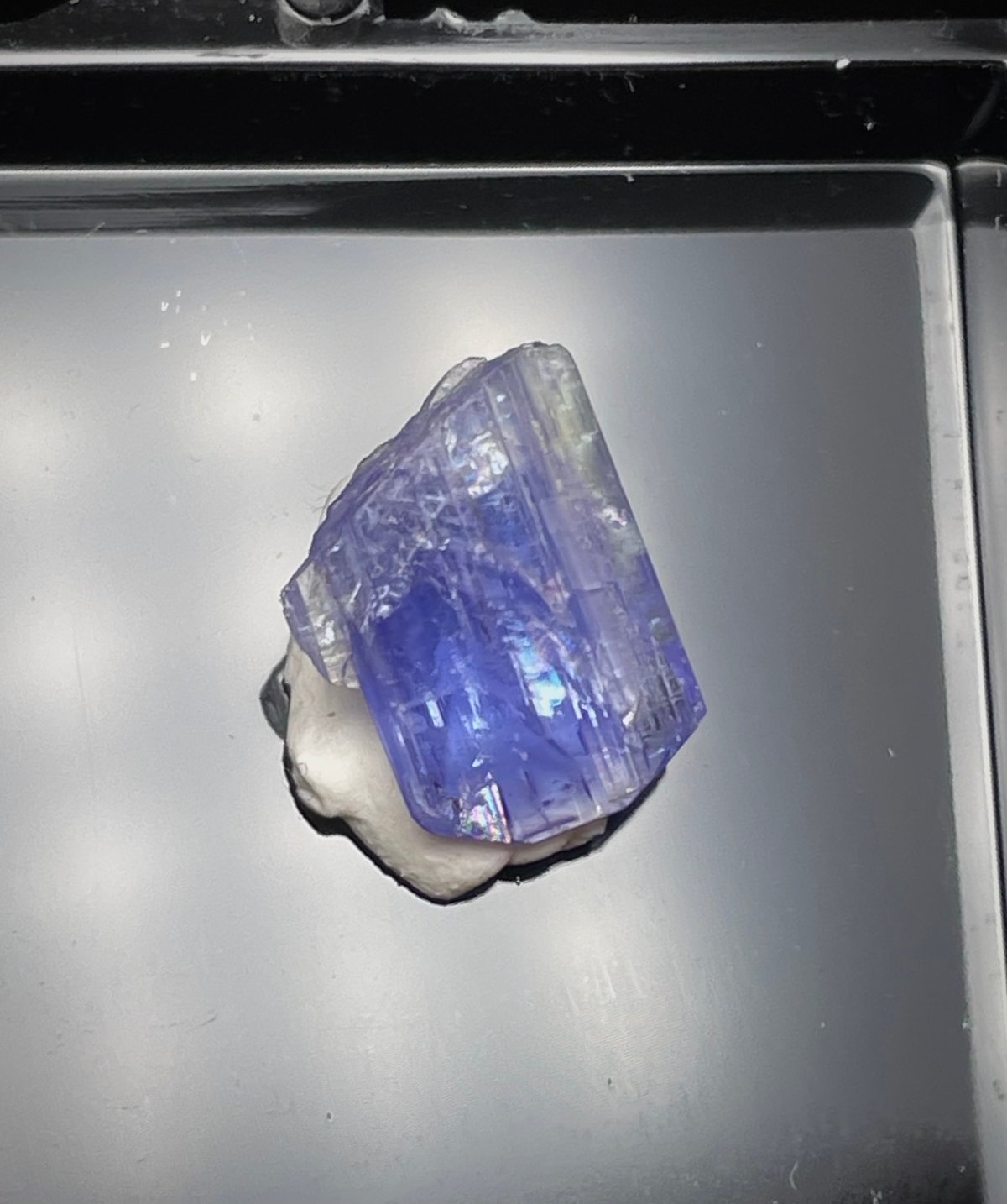 希少☆宝石質【タンザナイト】結晶◇原石◇ケース付◇天然石