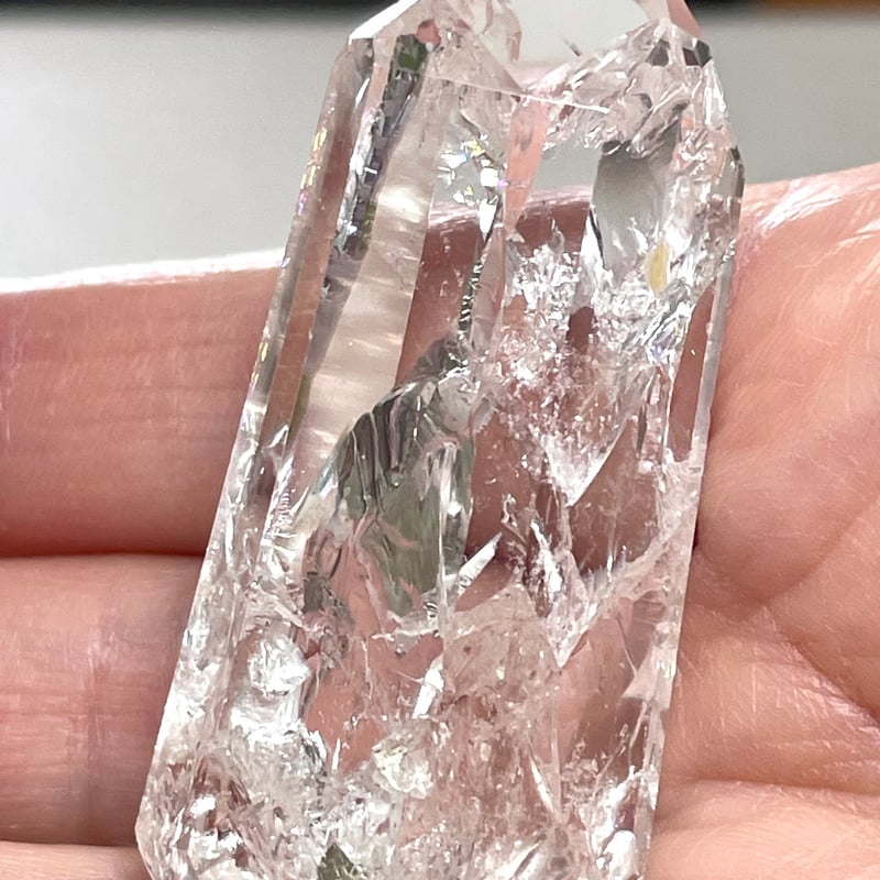 水晶】クラック水晶◇ポイント◇タワー◇クリアクオーツ◇天然石