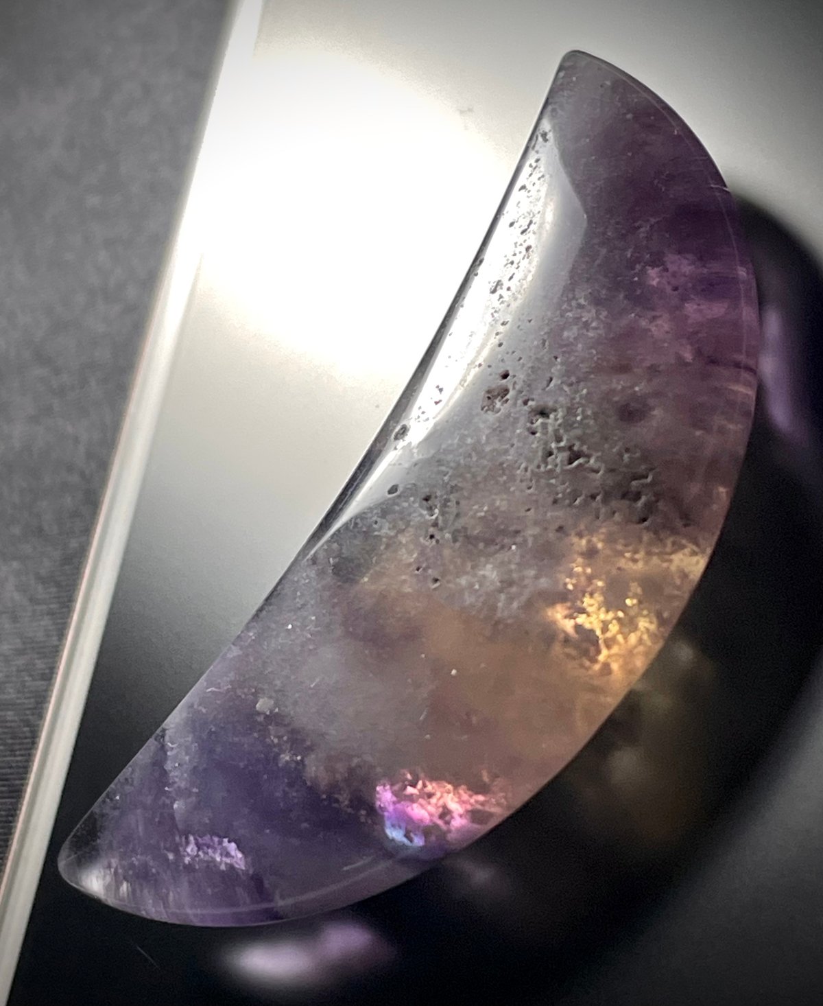 フローライト【蛍石】クレセントムーン◇三日月型◇天然石