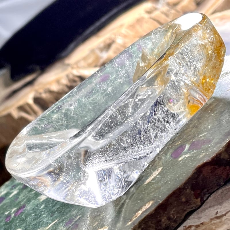 ゴールデンヒーラー【水晶】お皿◇器◇浄化用◇天然石◇パワーストーン