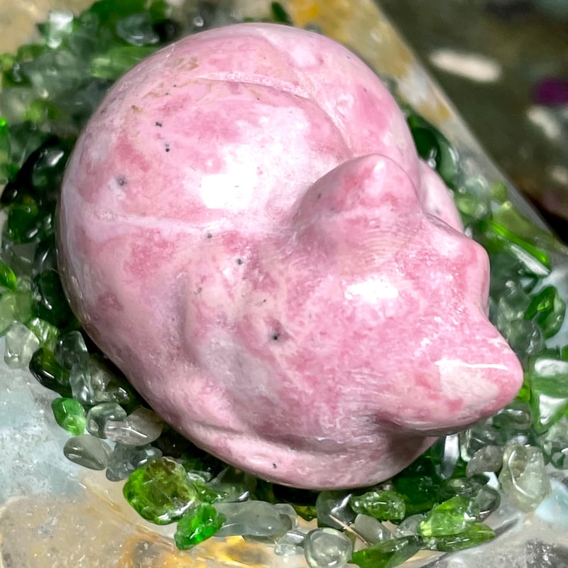 ロードナイト【薔薇輝石】眠り猫◇置物◇天然石◇パワーストーン