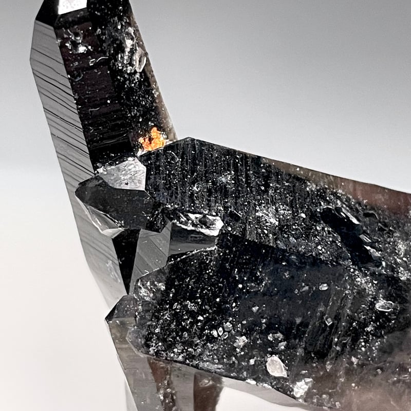 極上モリオン【黒水晶】ポイント◇クラスター◇天然石 極上モリオン【黒水晶】ポイント◇クラスター◇天然石