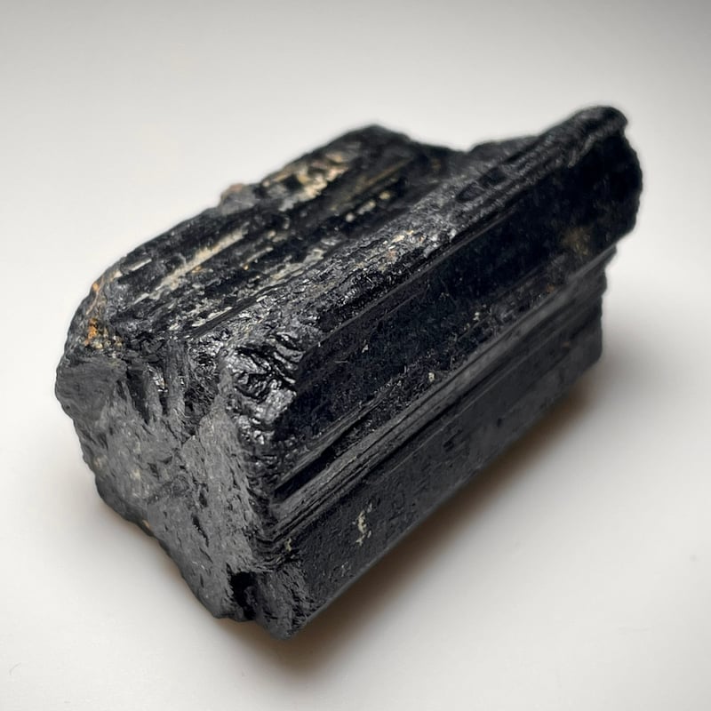 ブラックトルマリン【電気石】原石◇鉱物◇美容・健康運◇天然石