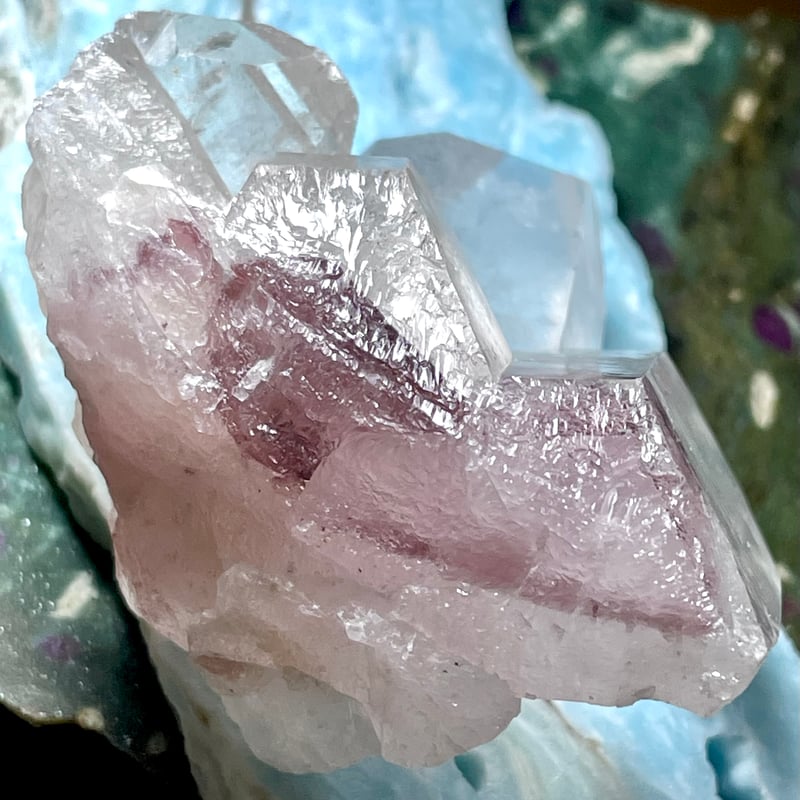 レッドファントムクォーツ【赤幻影水晶】クラスター◇原石◇天然石